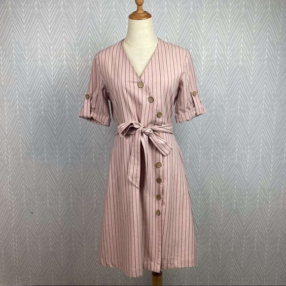 HYFVE Pink Striped Print Short Sleeve Waist Tie Dress. - Picture 3 of 10